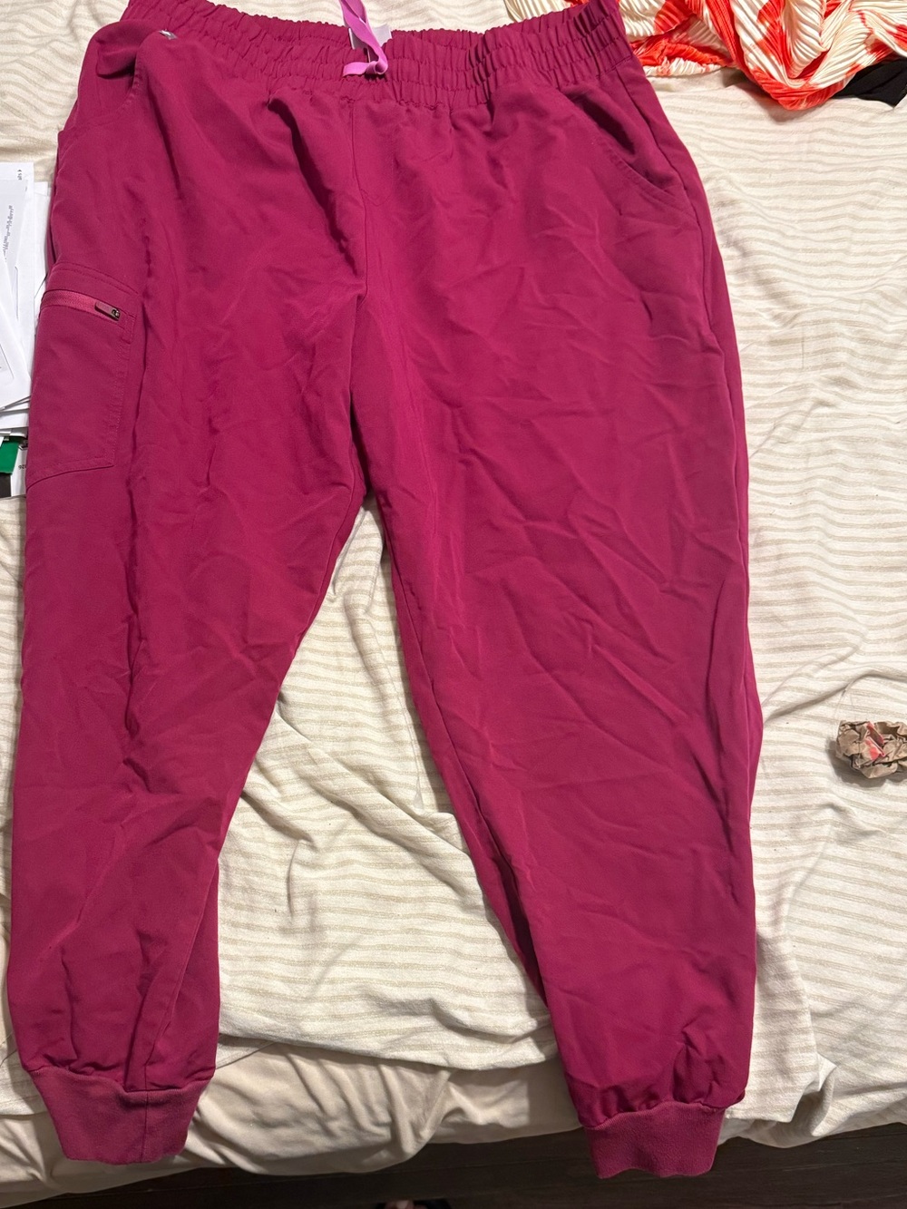 Figs Women's Joggers in Magenta